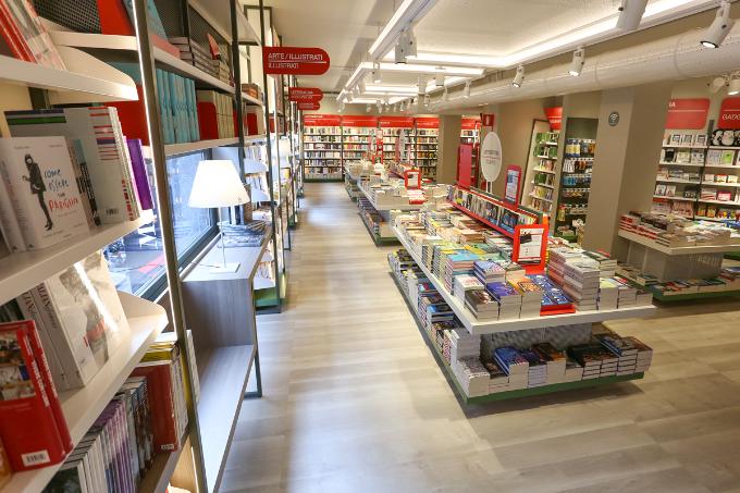 Mondadori Bookstore - San Vincenzo - Librerie Mondadori
